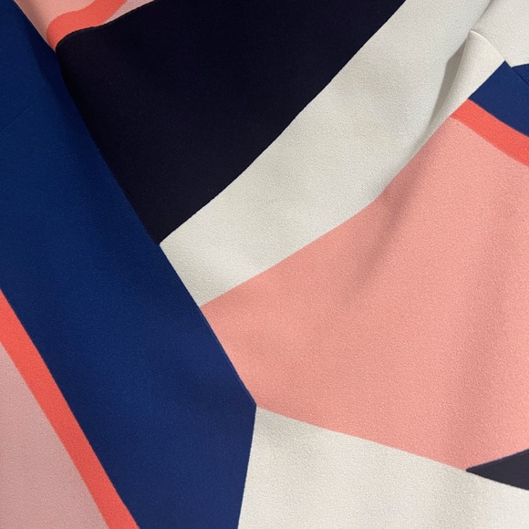 Vince Camuto
Multicolor Colorblock Work Sheath Dress - Picture 4 of 5